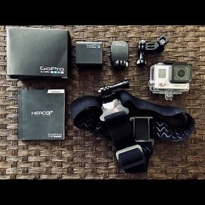 GOPRO HERO 3 excellent condition w/ accessories